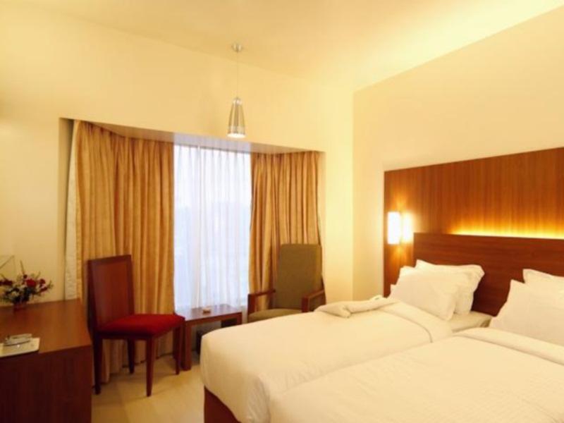 Orbett Hotel Pune Esterno foto
